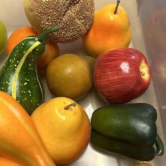 17 pieces of play food - Picture 4 of 4